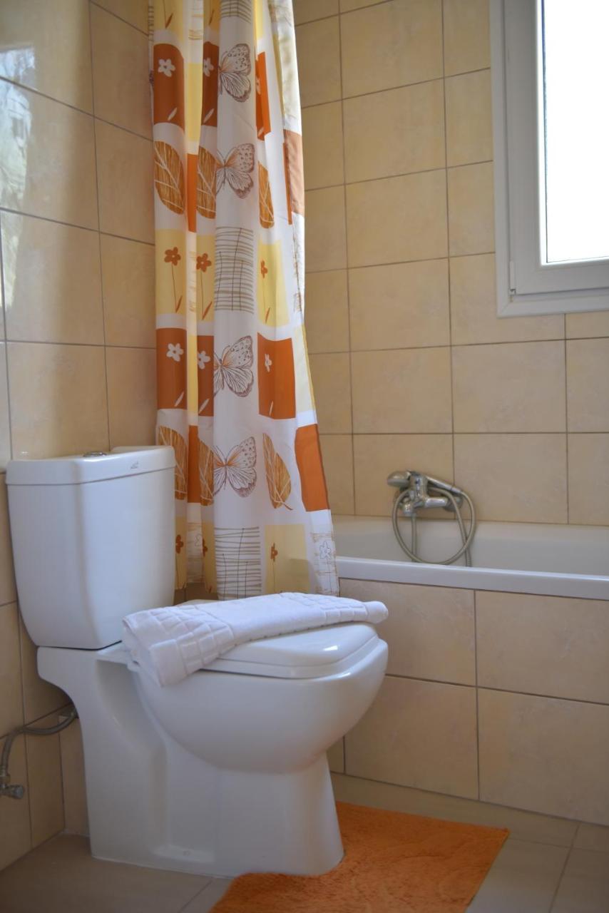 Apartment Sofia - Beachfront Agios Spyridon  エクステリア 写真
